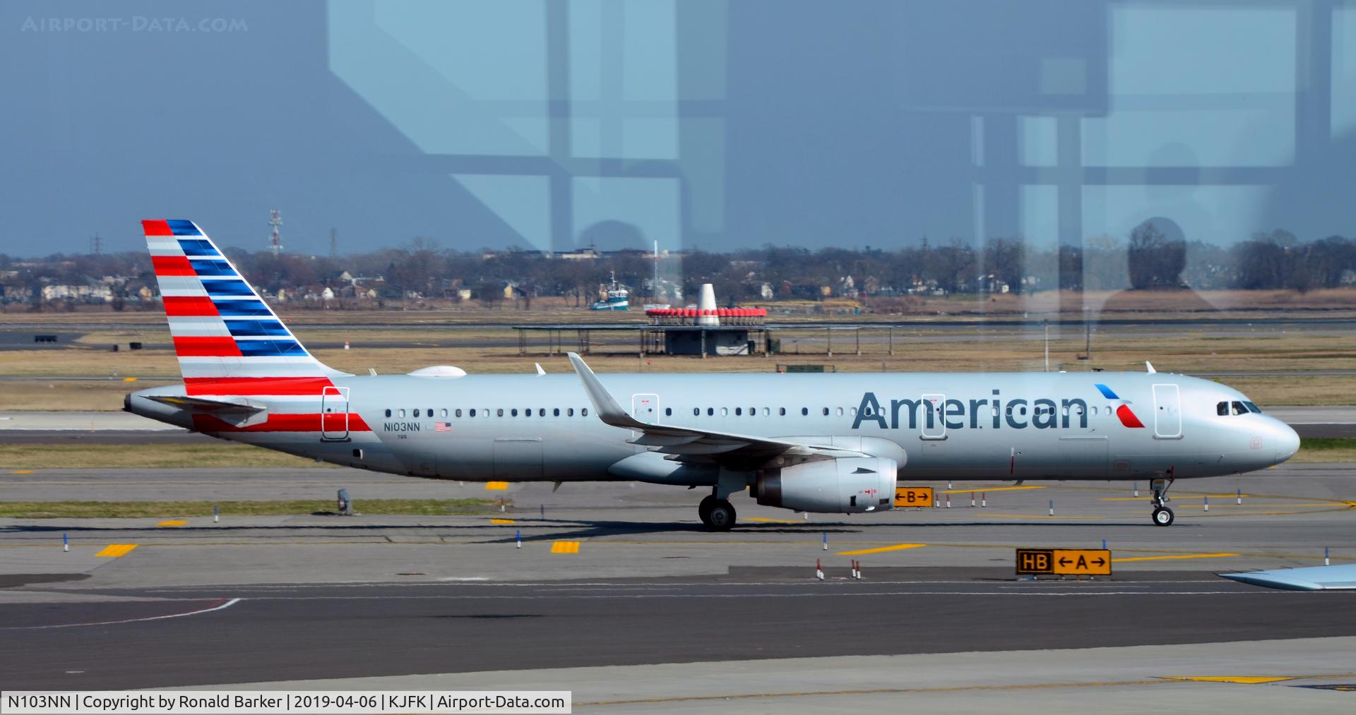 N103NN, 2013 Airbus A321-231 C/N 5884, Taxi JFK