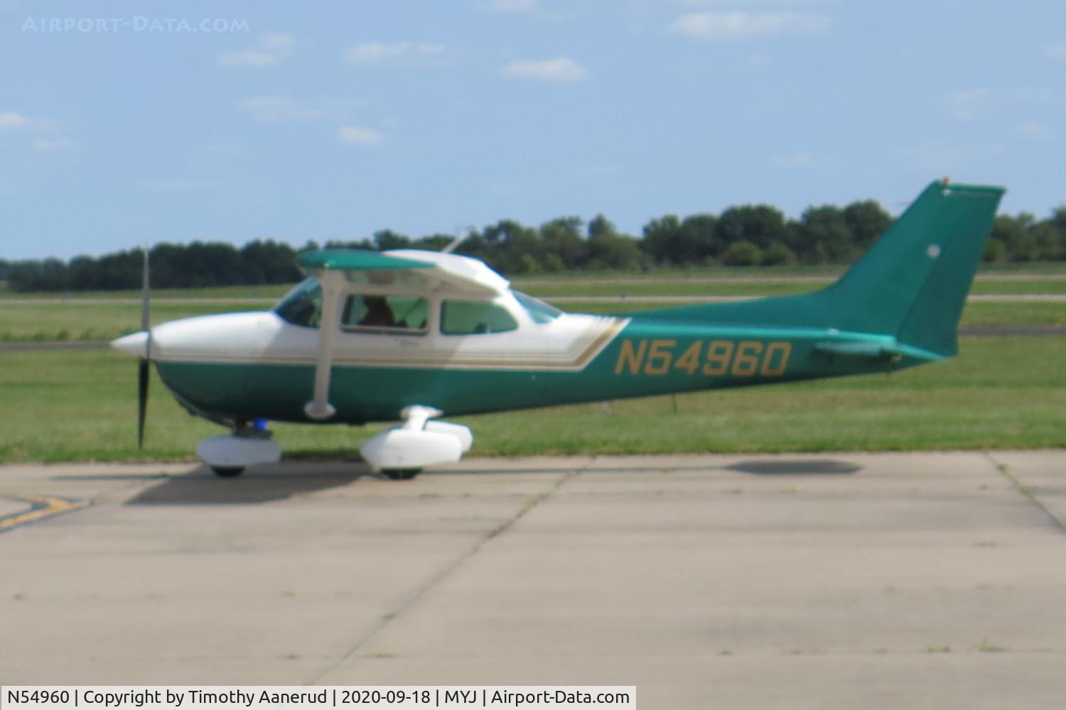 N54960, 1981 Cessna 172P C/N 17275092, 1981 Cessna 172P, c/n: 17275092 wearing a 1986 paint scheme
