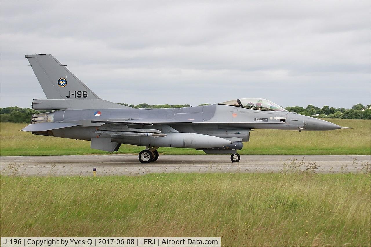 J-196, Fokker F-16AM Fighting Falcon C/N 6D-103, Fokker F-16AM Fighting Falcon, Taxiing to flight line, Landivisiau Naval Air Base (LFRJ) Tiger Meet 2017