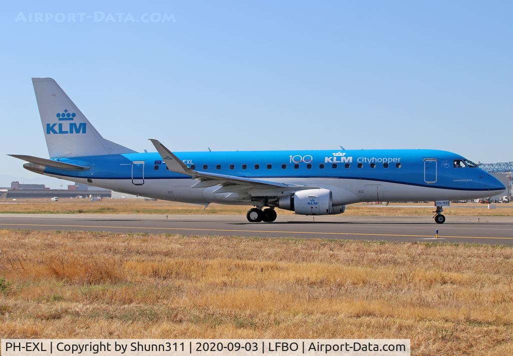 PH-EXL, 2017 Embraer ERJ-175STD (ERJ-170-200) C/N 17000633, Taxiing holding point rwy 14L with additional '100' titles