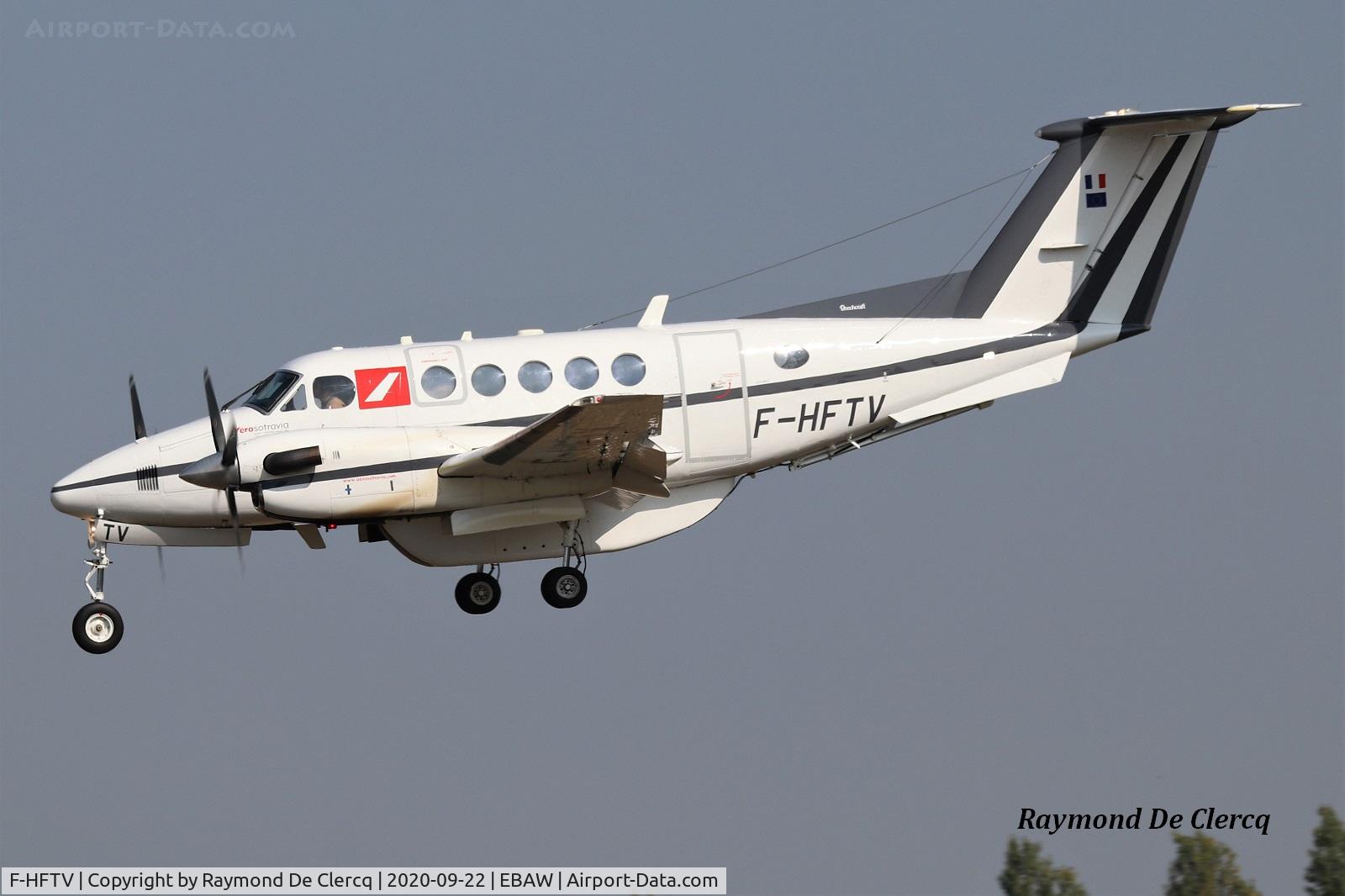 F-HFTV, 1976 Beech 200 Super King Air Catpass C/N BB-123, Short final at Antwerp Airport.