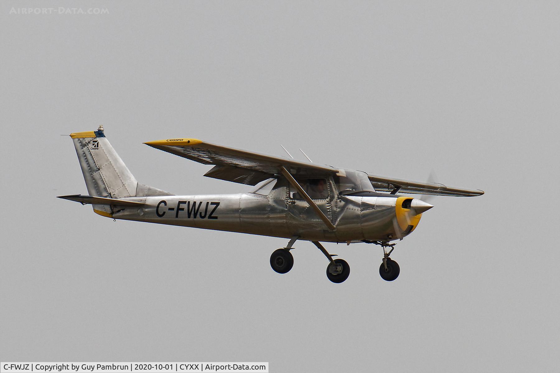 C-FWJZ, 1965 Cessna 150F C/N 15061686, Landing on 19