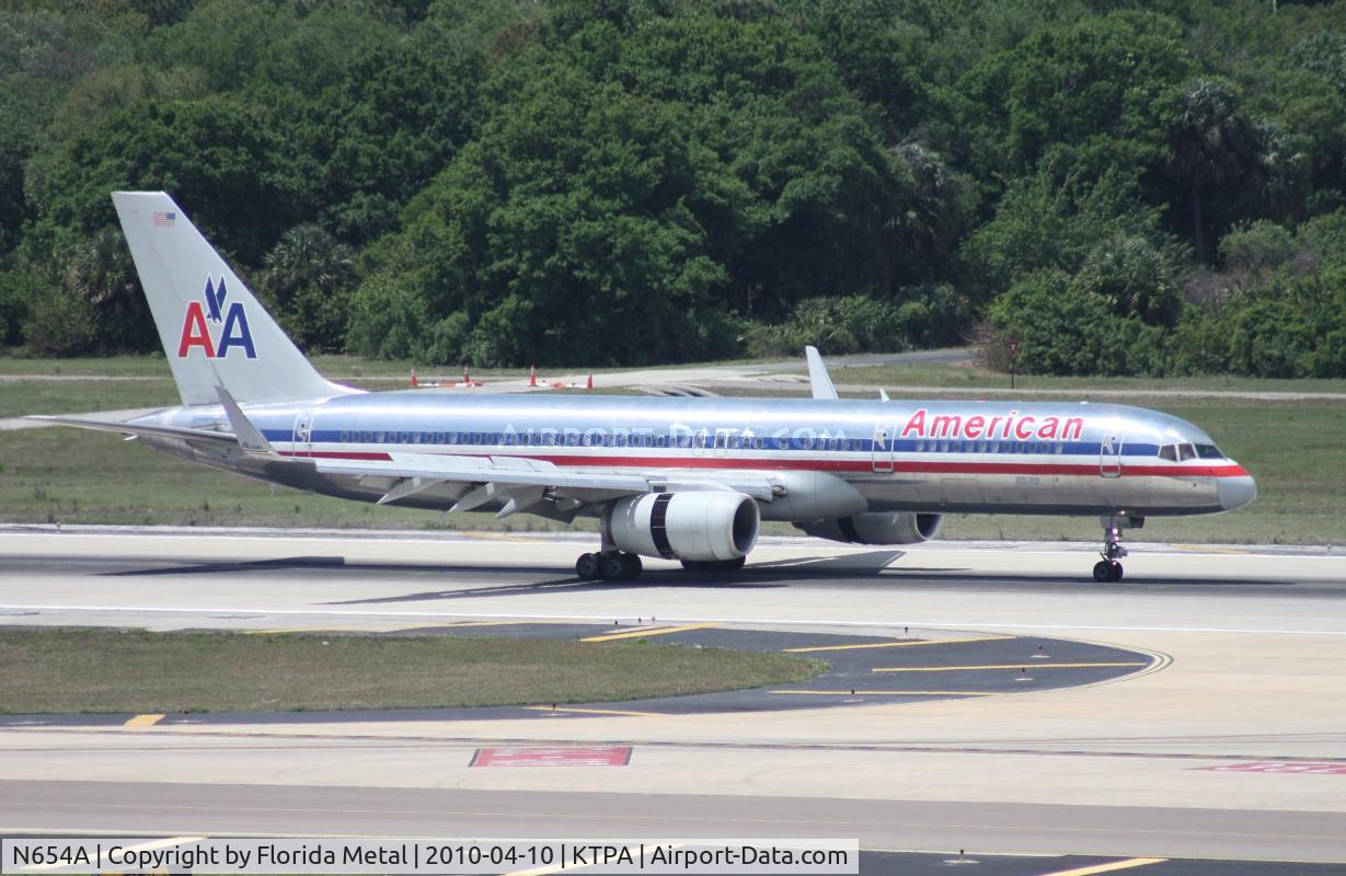 N654A, 1991 Boeing 757-223 C/N 24612, TPA 2010