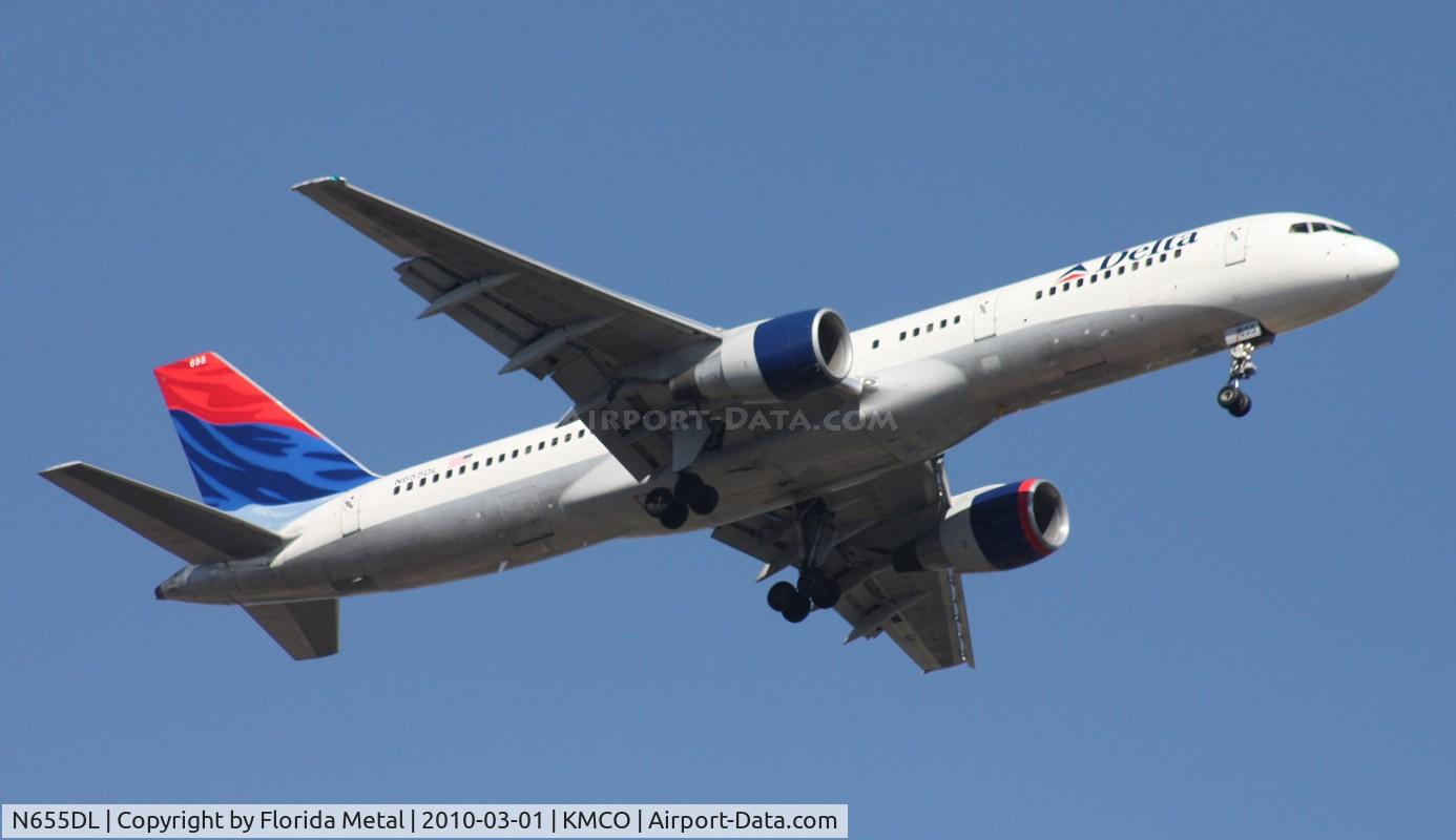 N655DL, 1990 Boeing 757-232 C/N 24395, MCO 2010
