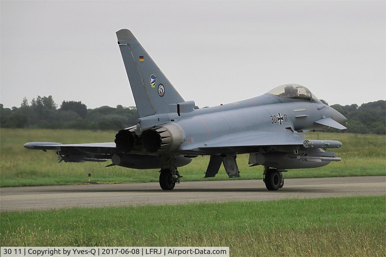 30 11, Eurofighter EF-2000 Typhoon S C/N GS005, Eurofighter EF-2000 Typhoon S, Taxiing to flight line, Landivisiau Naval Air Base (LFRJ) Tiger Meet 2017