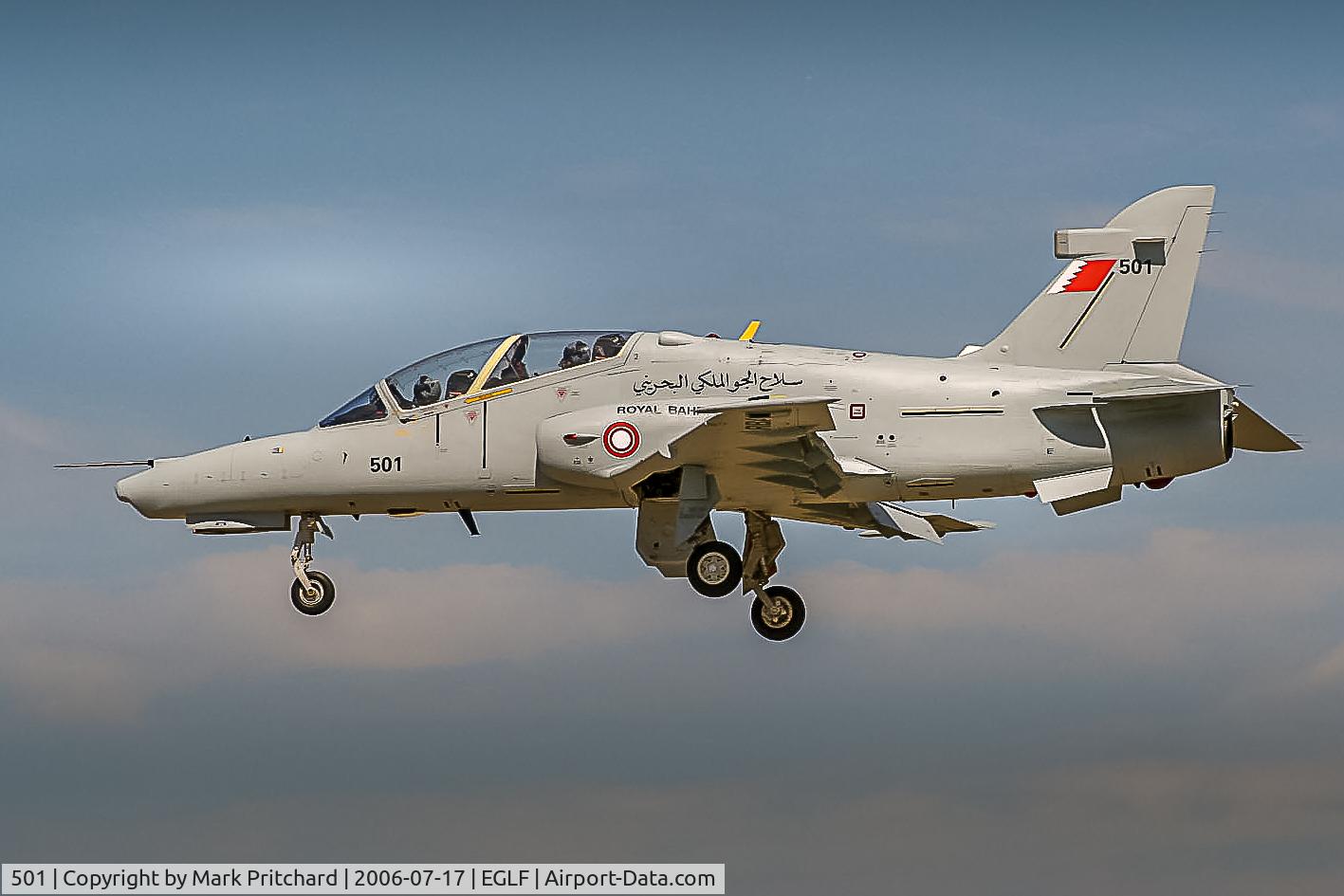 501, 1983 British Aerospace Hawk Mk.129 C/N BT003/1343, Farnborough Airshow 2006