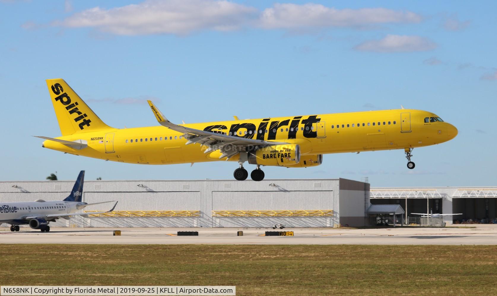 N658NK, 2015 Airbus A321-231 C/N 6736, FLL 2019