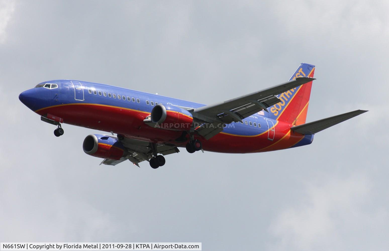 N661SW, 1985 Boeing 737-317 C/N 23173, TPA 2011