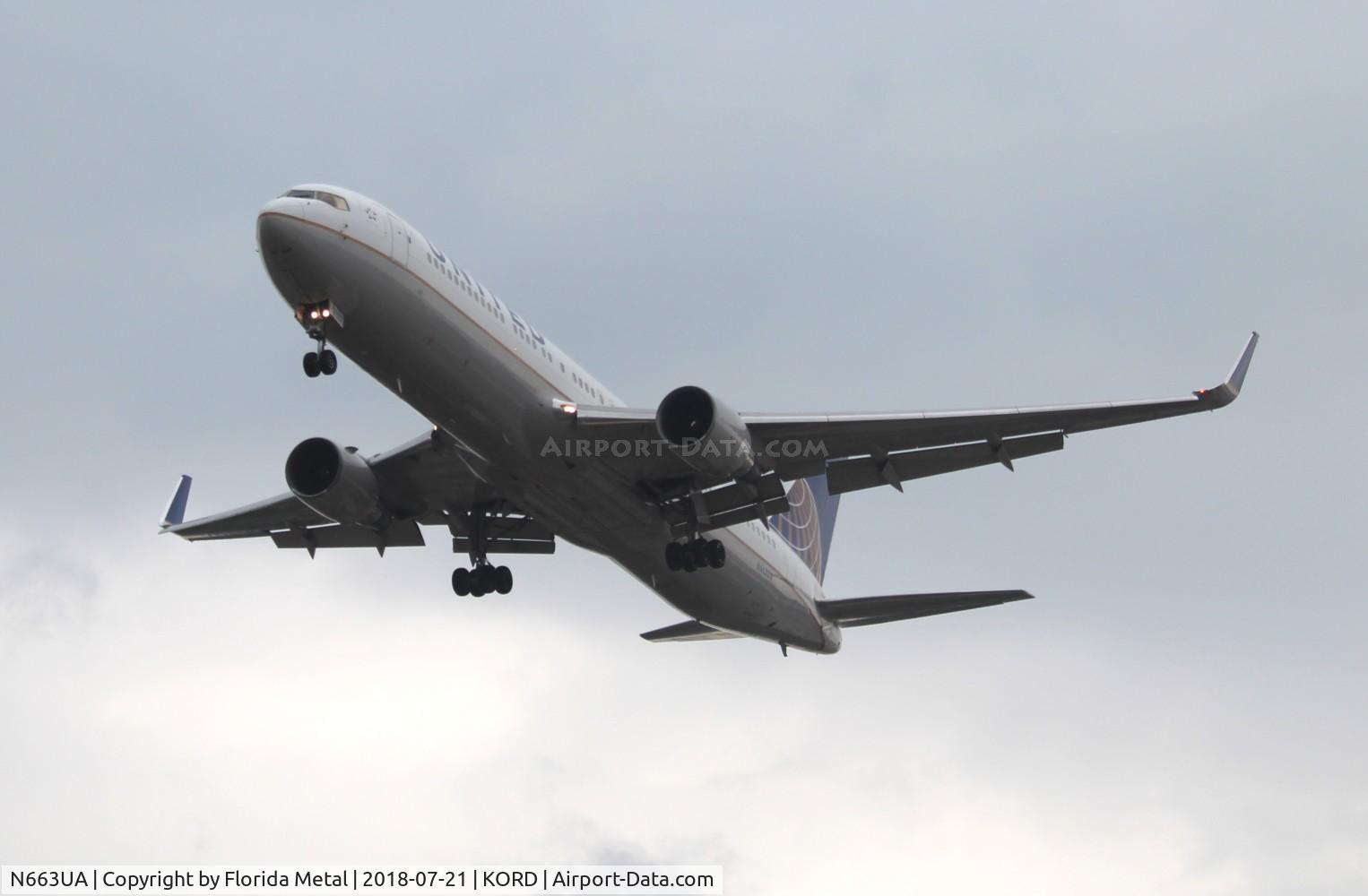 N663UA, 1993 Boeing 767-322 C/N 27160, ORD 2018