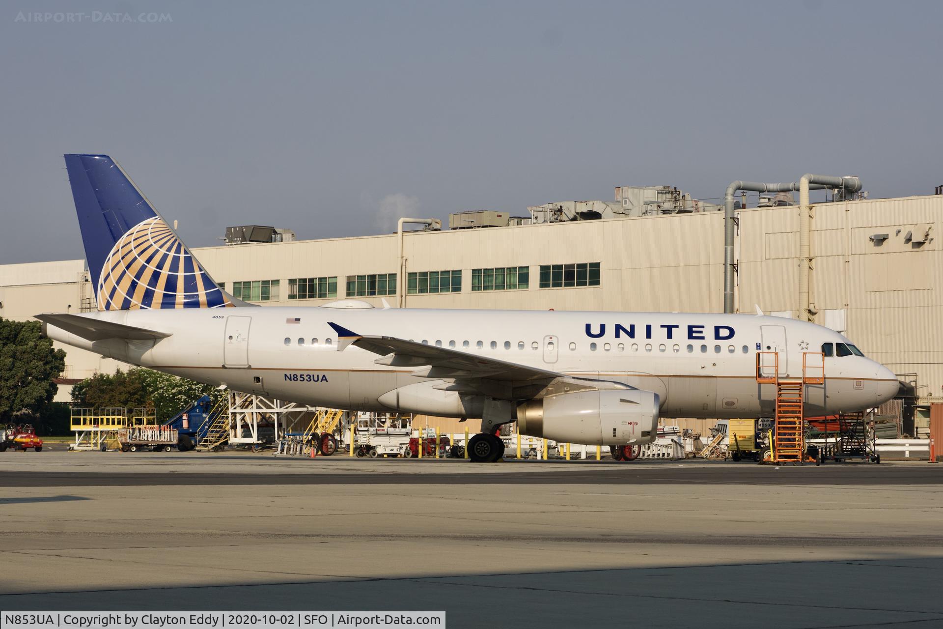 N853UA, 2002 Airbus A319-131 C/N 1688, SFO 2020.