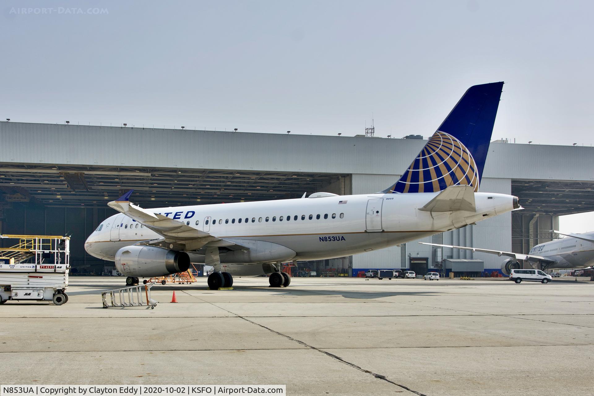 N853UA, 2002 Airbus A319-131 C/N 1688, SFO 2020.