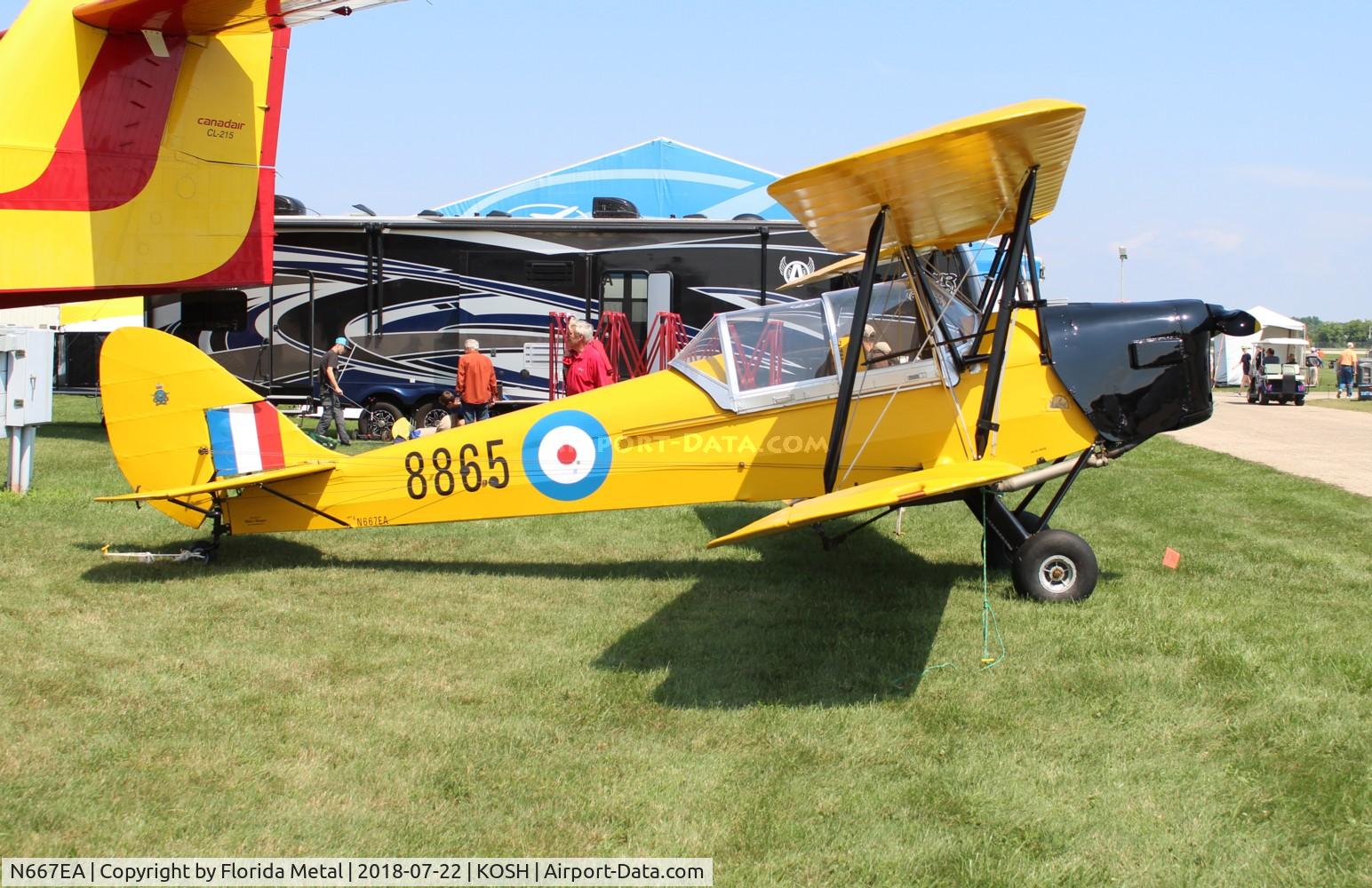 N667EA, 1942 De Havilland Canada DH-82C Tiger Moth C/N DHC1667, OSH 2018
