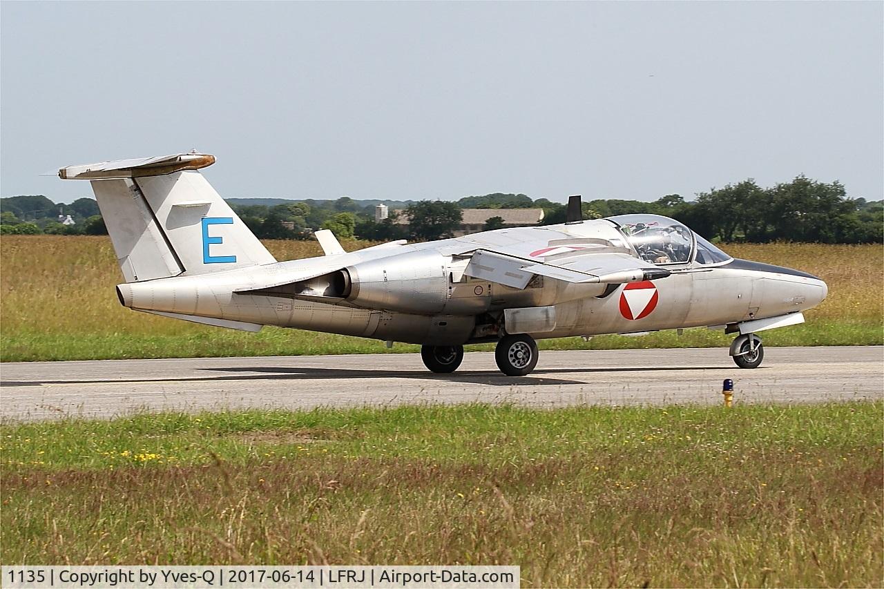 1135, Saab 105OE C/N 105435, Saab 105OE, Taxiing to flight line, Landivisiau Naval Air Base (LFRJ) Tiger Meet 2017