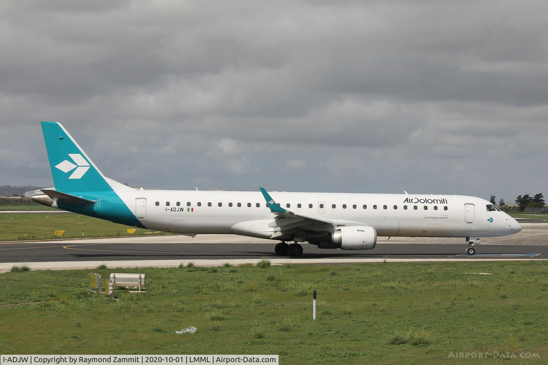 I-ADJW, 2009 Embraer 195LR (ERJ-190-200LR) C/N 19000297, Embraer 195LR I-ADJW Air Dolomiti