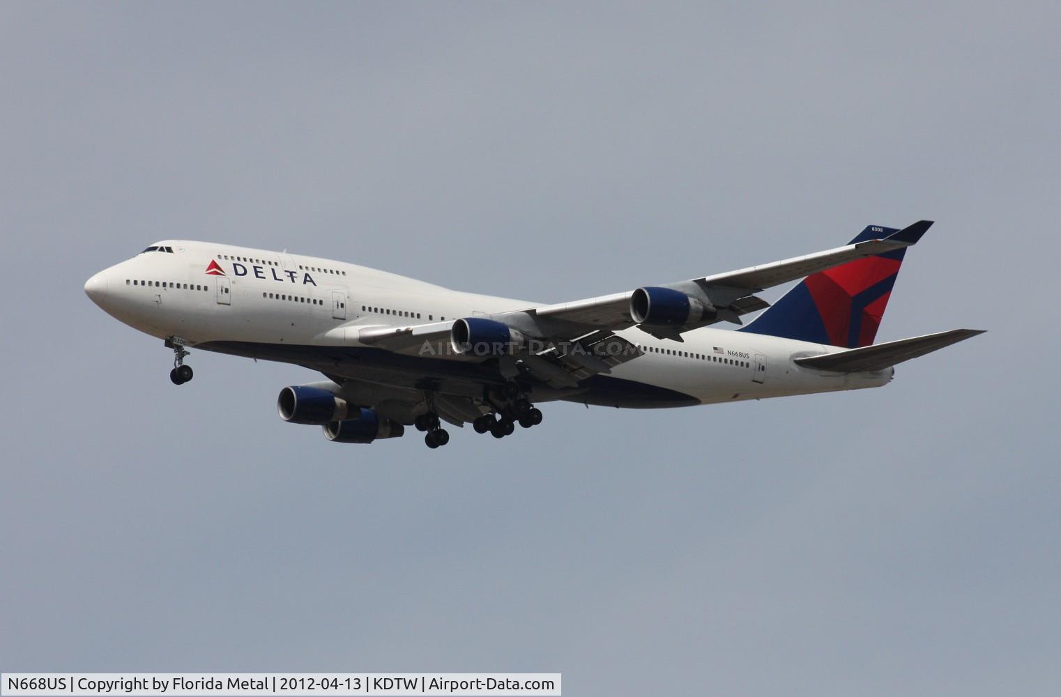 N668US, 1990 Boeing 747-451 C/N 24223, DTW 2012