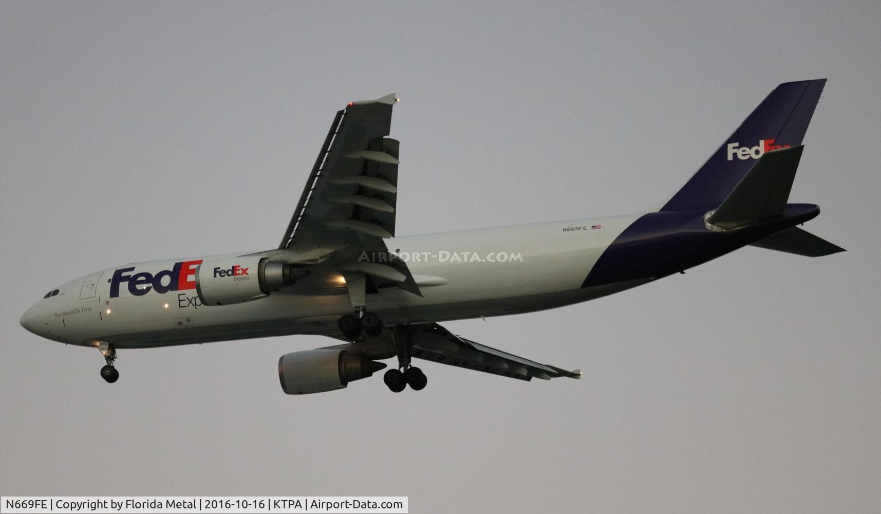 N669FE, 1996 Airbus A300F4-605R C/N 774, TPA 2016