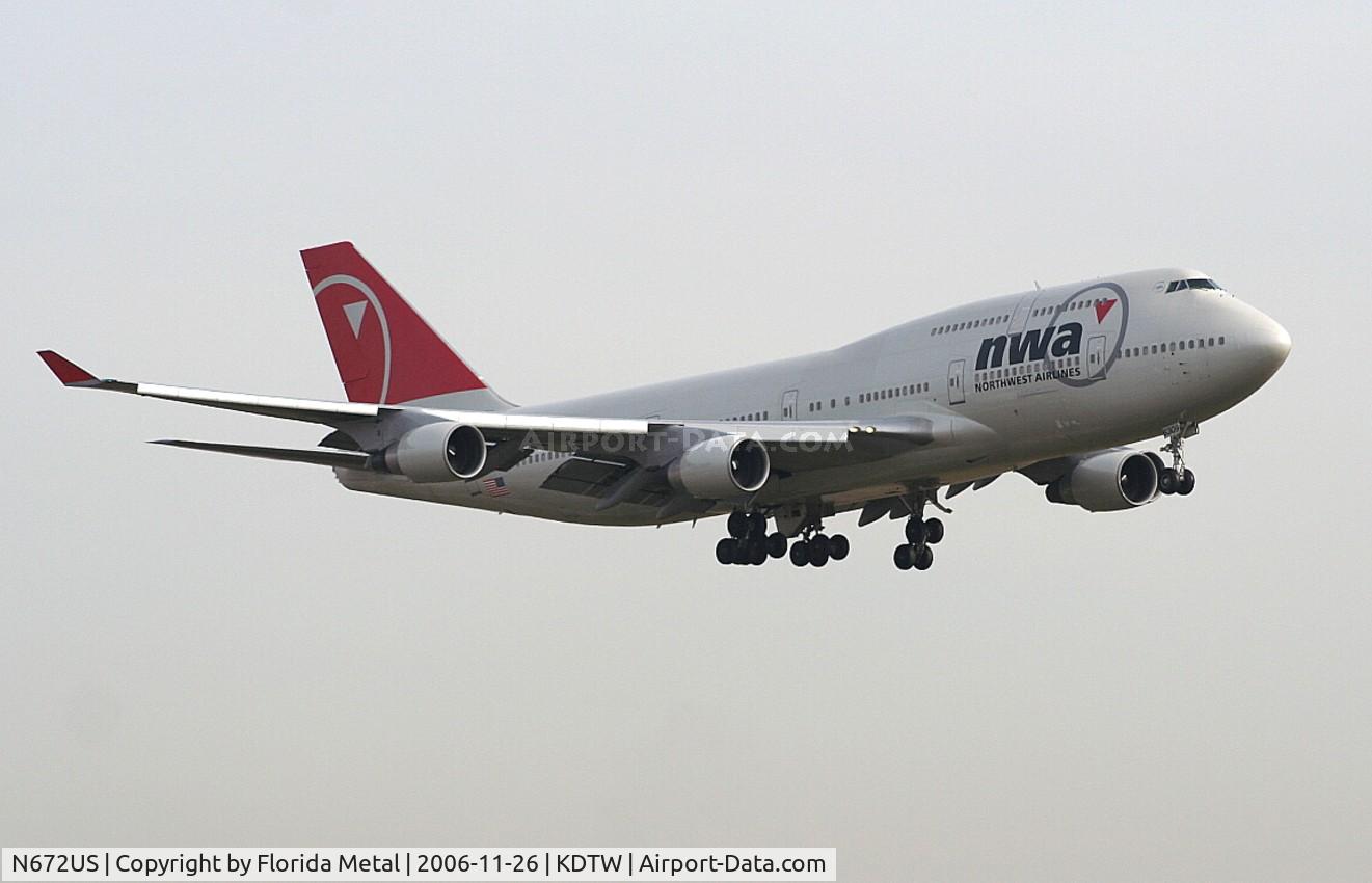 N672US, 1999 Boeing 747-451 C/N 30267, DTW 2006