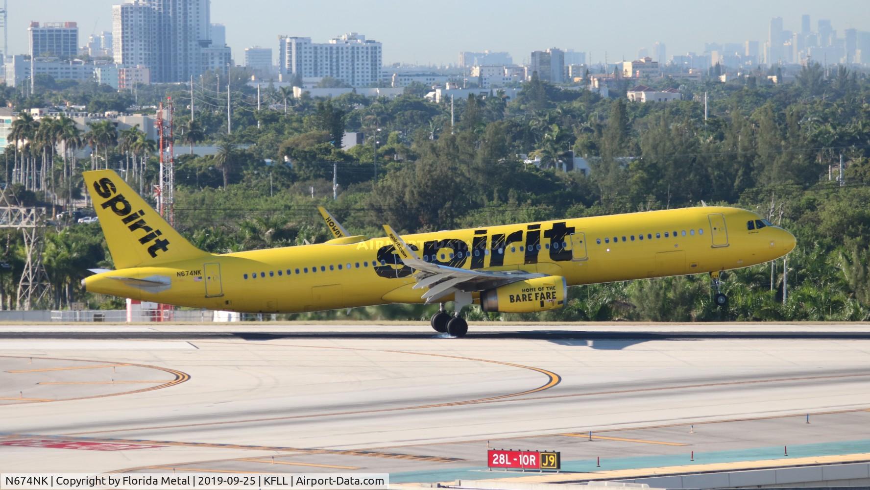 N674NK, 2017 Airbus A321-231 C/N 7462, FLL 2019