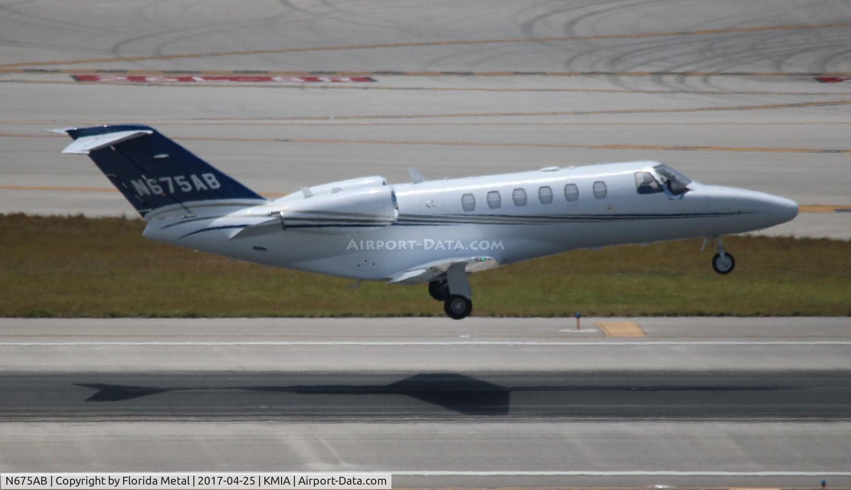 N675AB, 2013 Cessna 525A  CitationJet CJ2+ C/N 525A-0522, MIA 2017
