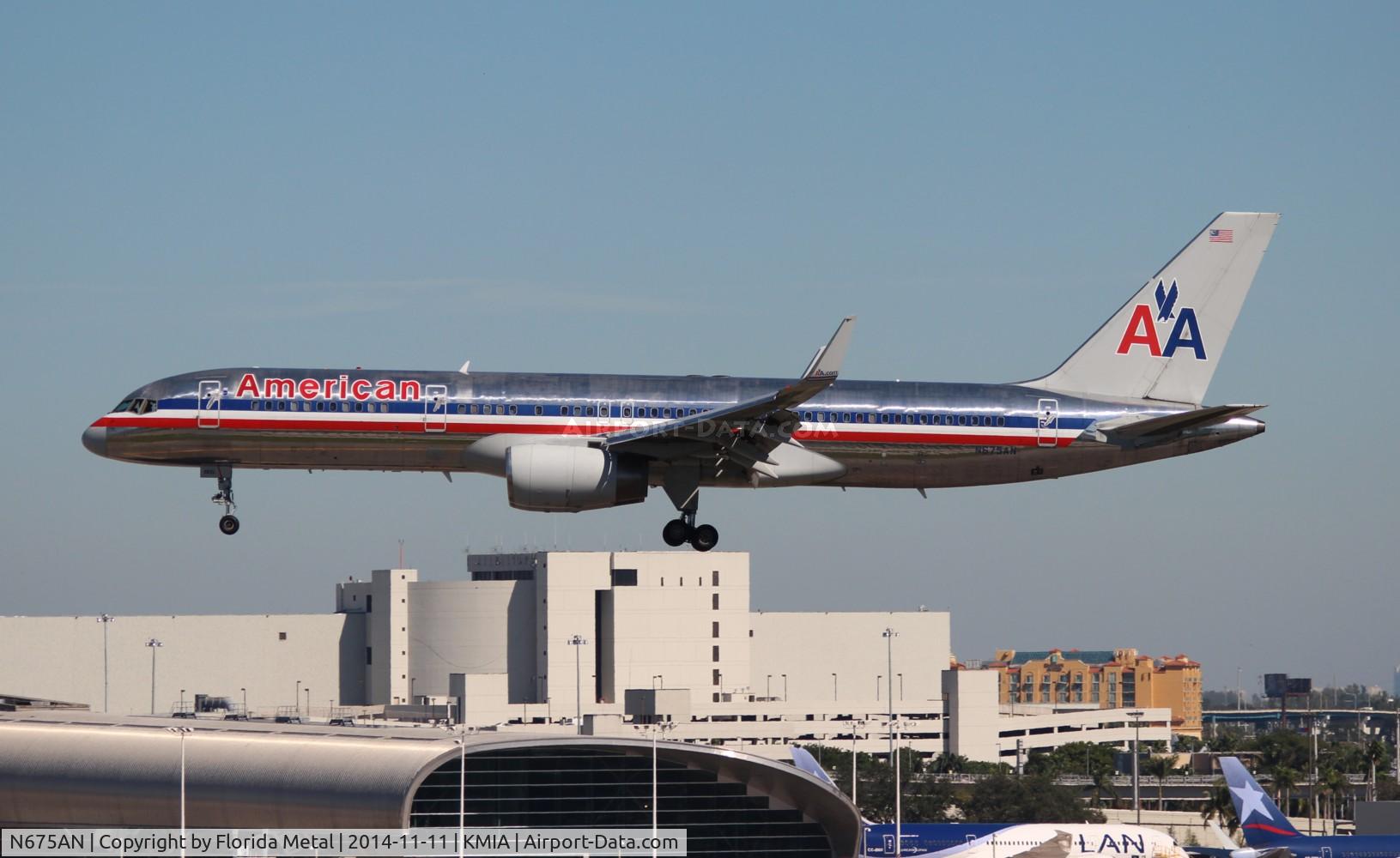 N675AN, 1998 Boeing 757-223 C/N 29425, MIA 2014