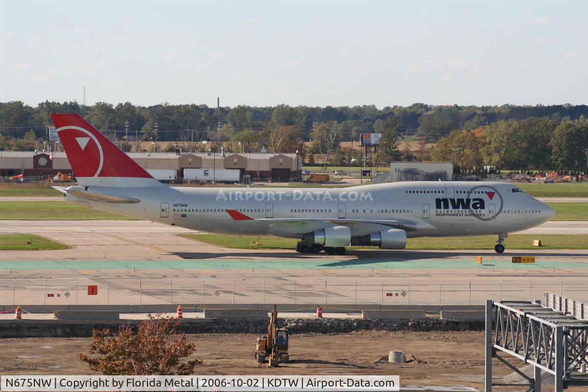 N675NW, 2002 Boeing 747-451 C/N 33001, DTW 2006