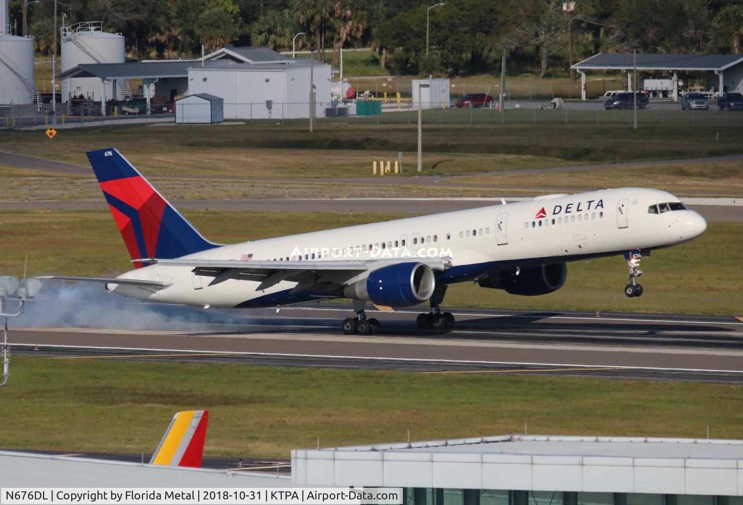 N676DL, 1992 Boeing 757-232 C/N 25981, TPA 2018