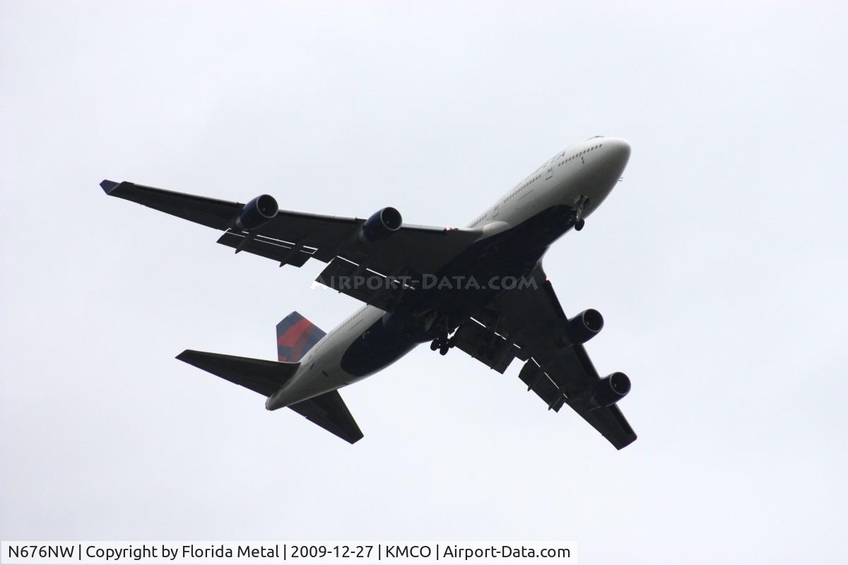 N676NW, 2002 Boeing 747-451 C/N 33002, MCO 2009