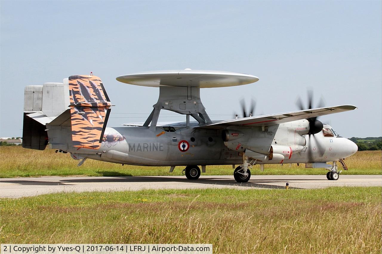 2, Grumman E-2C Hawkeye 2000 (G-123) C/N FR-2, Grumman E-2C Hawkeye, Taxiing to flight line, Landivisiau Naval Air Base (LFRJ) Tiger Meet 2017