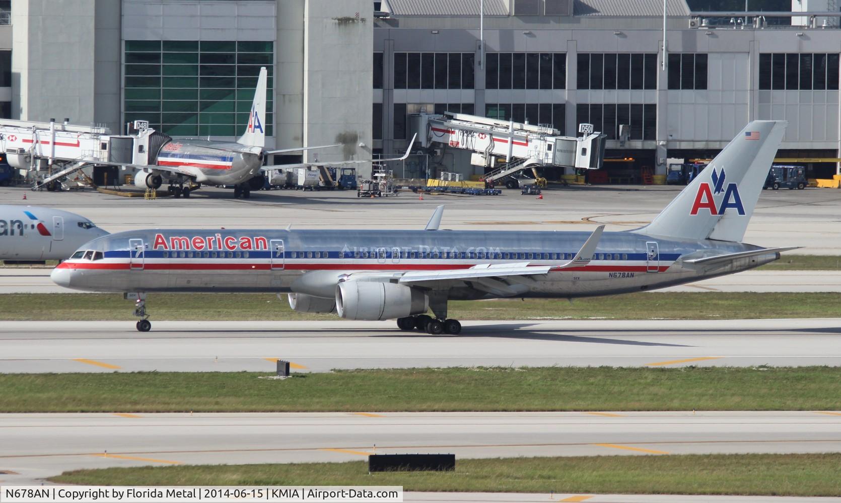 N678AN, 1998 Boeing 757-223 C/N 29428, MIA 2014