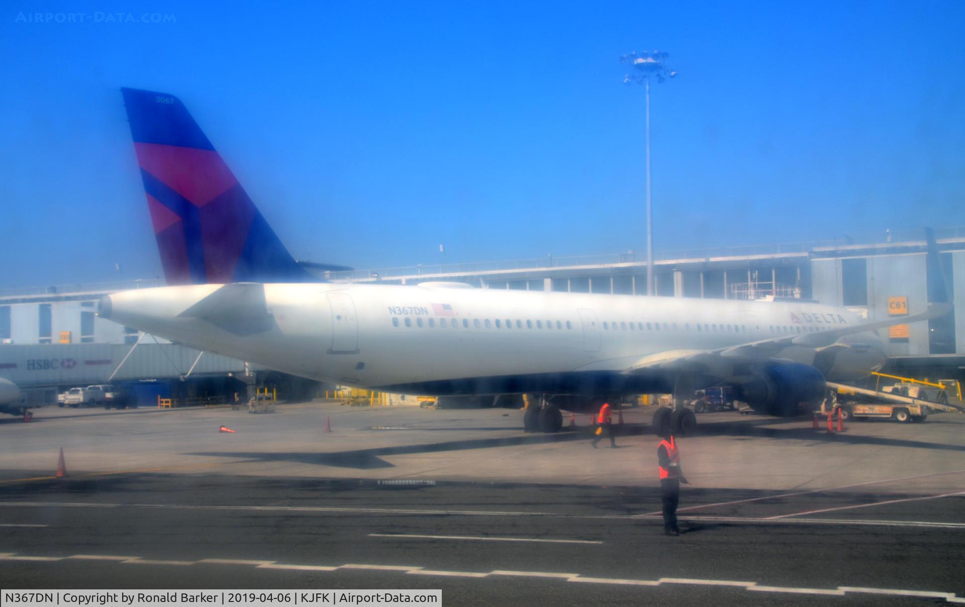 N367DN, 2019 Airbus A321-211 C/N 8713, Parked JFK