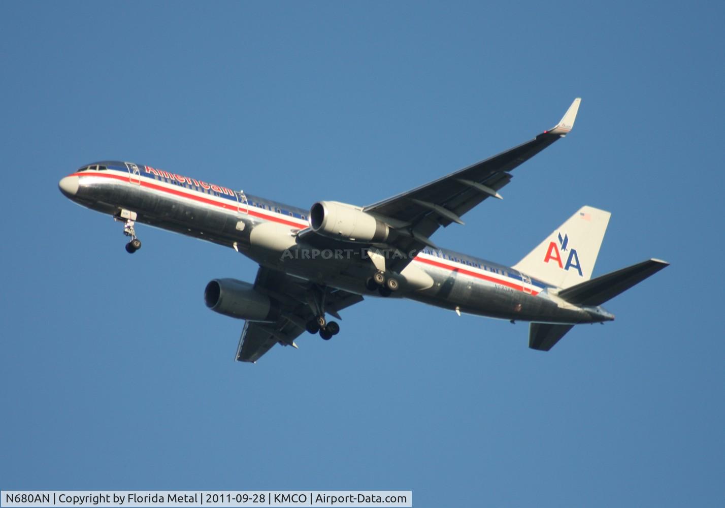 N680AN, 1999 Boeing 757-223 C/N 29590, MCO 2011