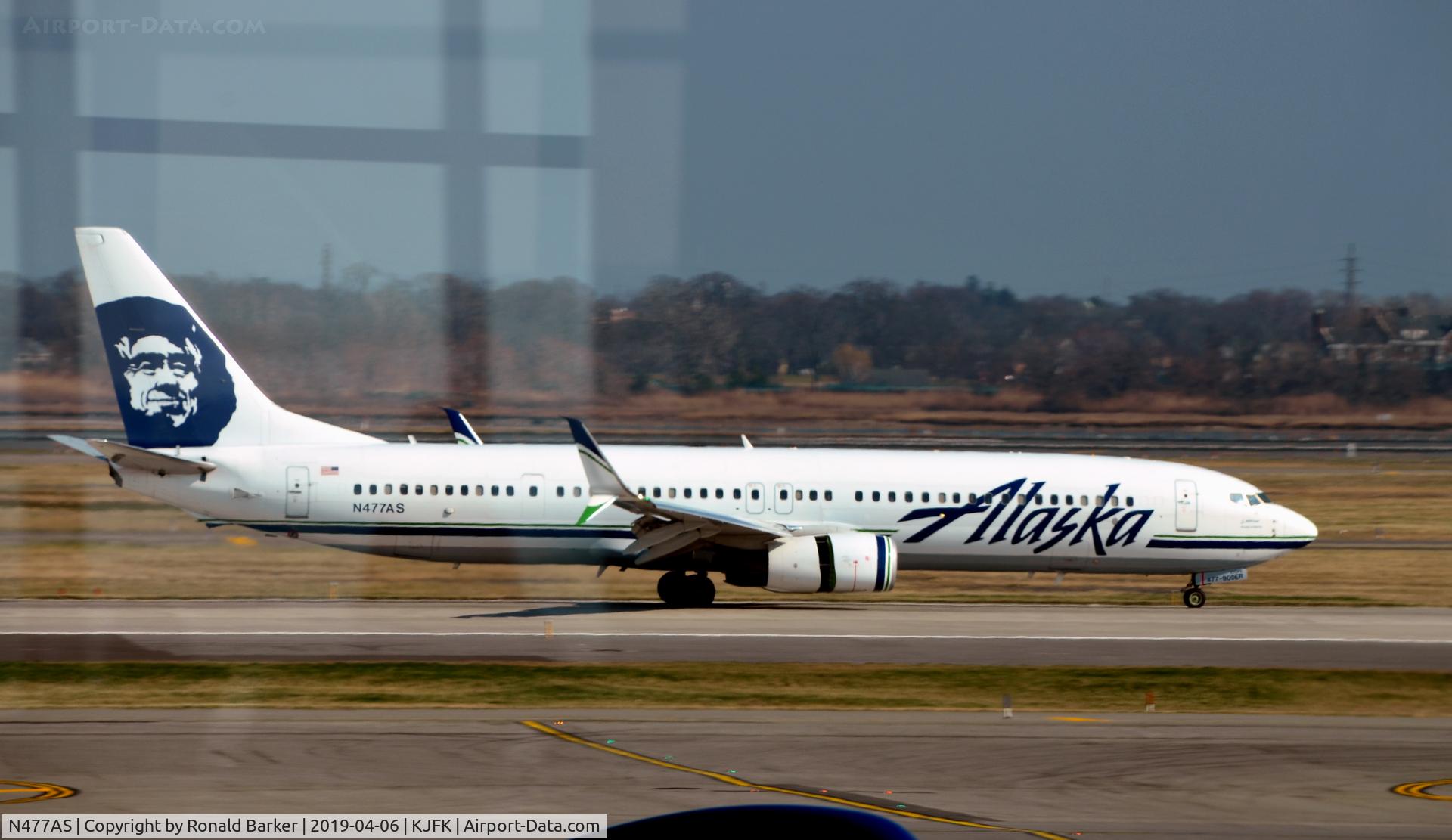 N477AS, 2015 Boeing 737-990/ER C/N 40716, Landing JFK