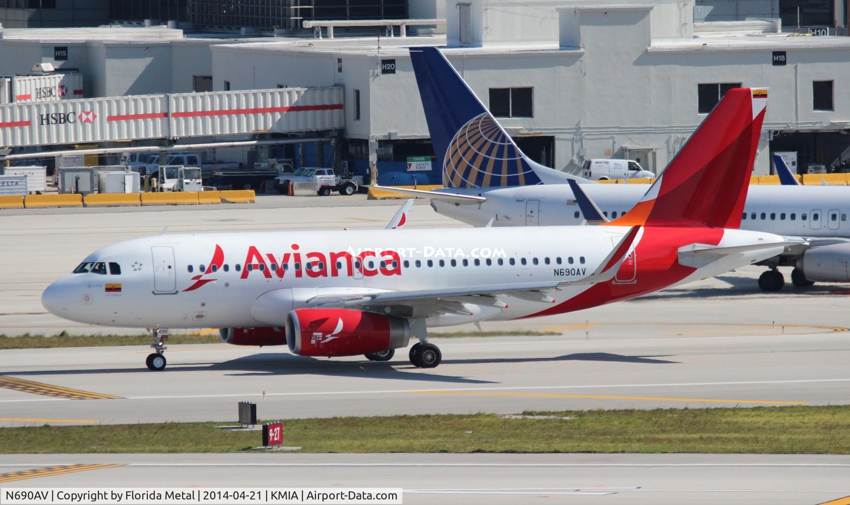 N690AV, 2014 Airbus A319-132 C/N 5944, MIA 2014