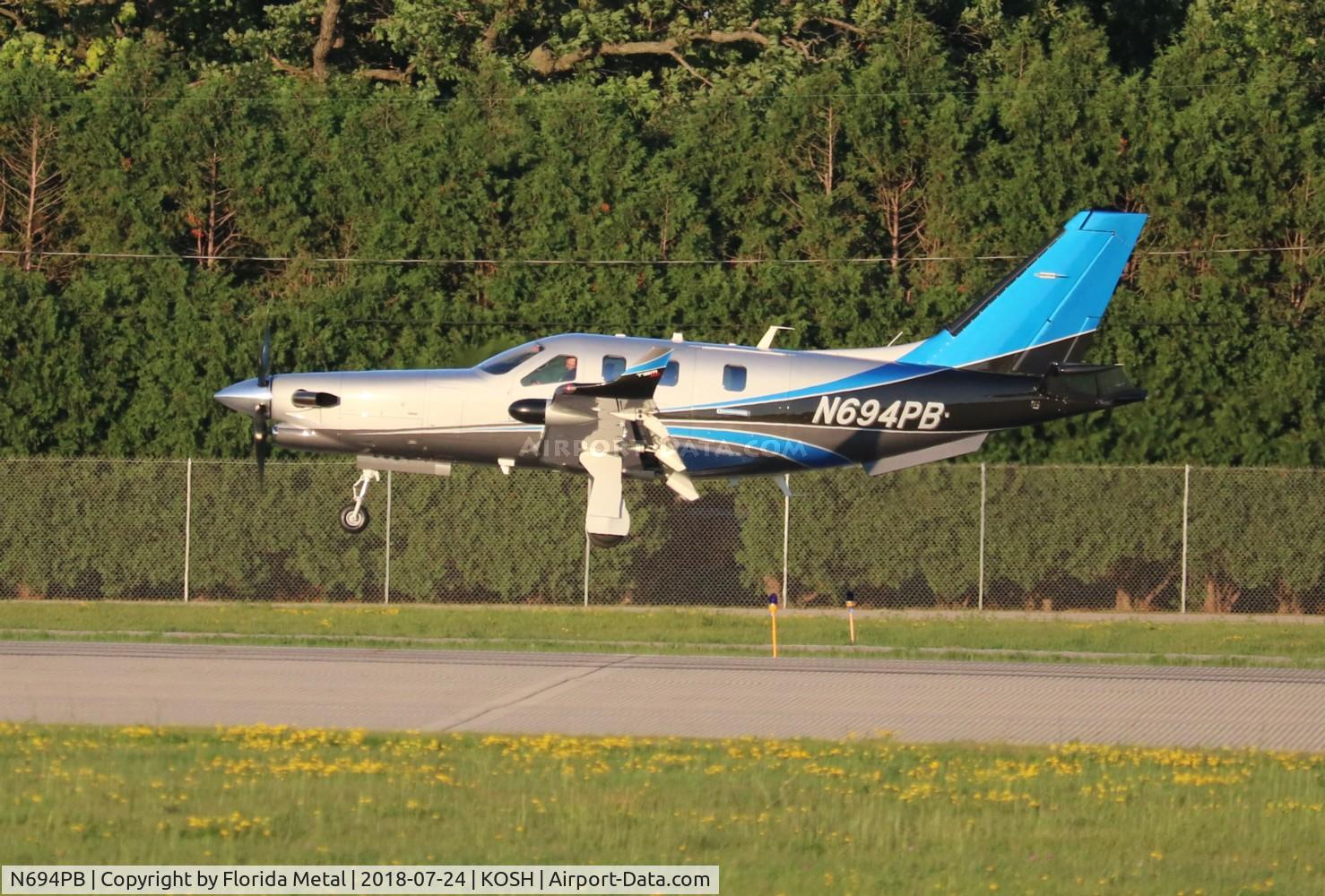 N694PB, 2014 Socata TBM-700 C/N 1043, OSH 2018