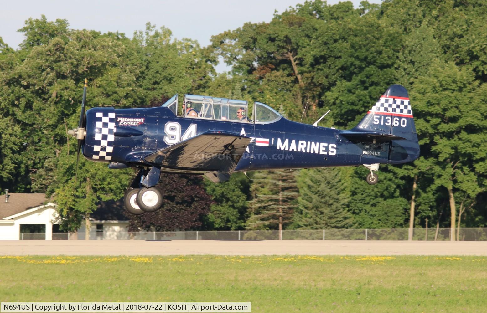 N694US, 1943 North American SNJ-4 Texan C/N 88-13627, OSH 2018