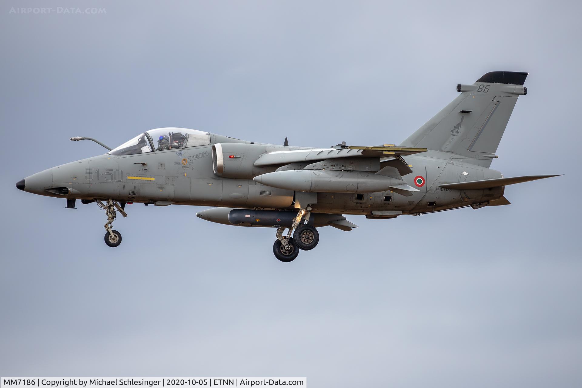MM7186, AMX International AMX ACOL C/N IX098, MM7186 (51-50) - Aeritalia/Embraer AMX Ghibli - Aeronautica Militare (Italian Air Force) approaching runway 25 at the airbase ETNN/Nörvenich