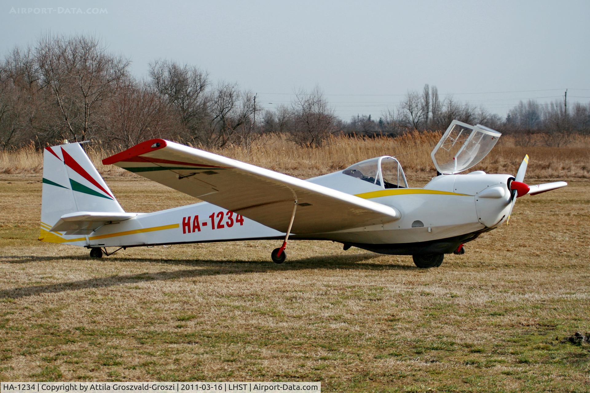 HA-1234, 1977 Scheibe SF-25C Falke C/N 44220, LHST - Szatymaz Airport, Hungary