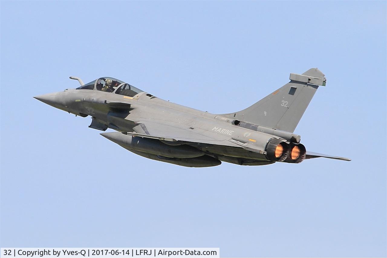 32, Dassault Rafale M C/N 32, Dassault Rafale M, Climbing from rwy 26, Landivisiau Naval Air Base (LFRJ) Tiger Meet 2017