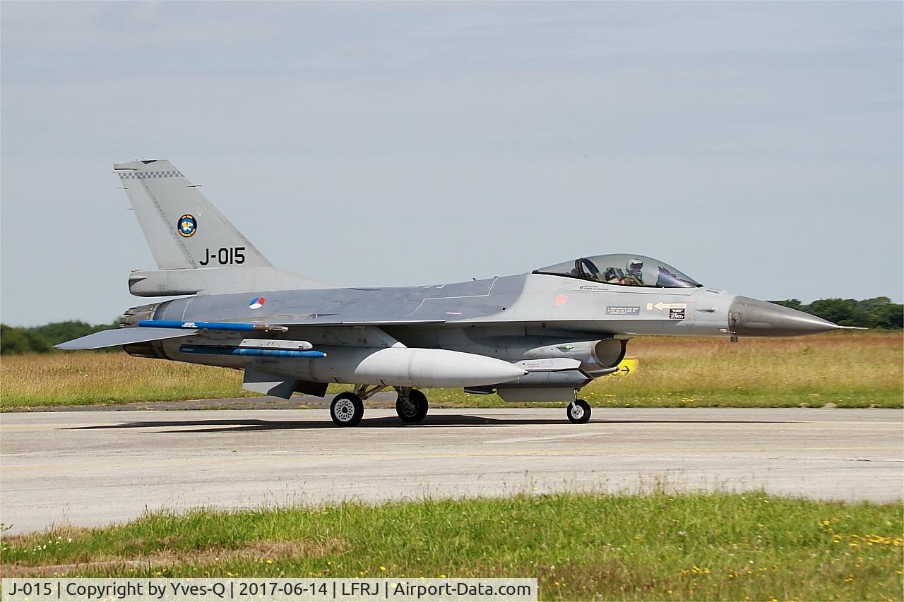 J-015, 1991 Fokker F-16A Fighting Falcon C/N 6D-171, Fokker F-16A Fighting Falcon, Taxiing to flight line, Landivisiau Naval Air Base (LFRJ) Tiger Meet 2017