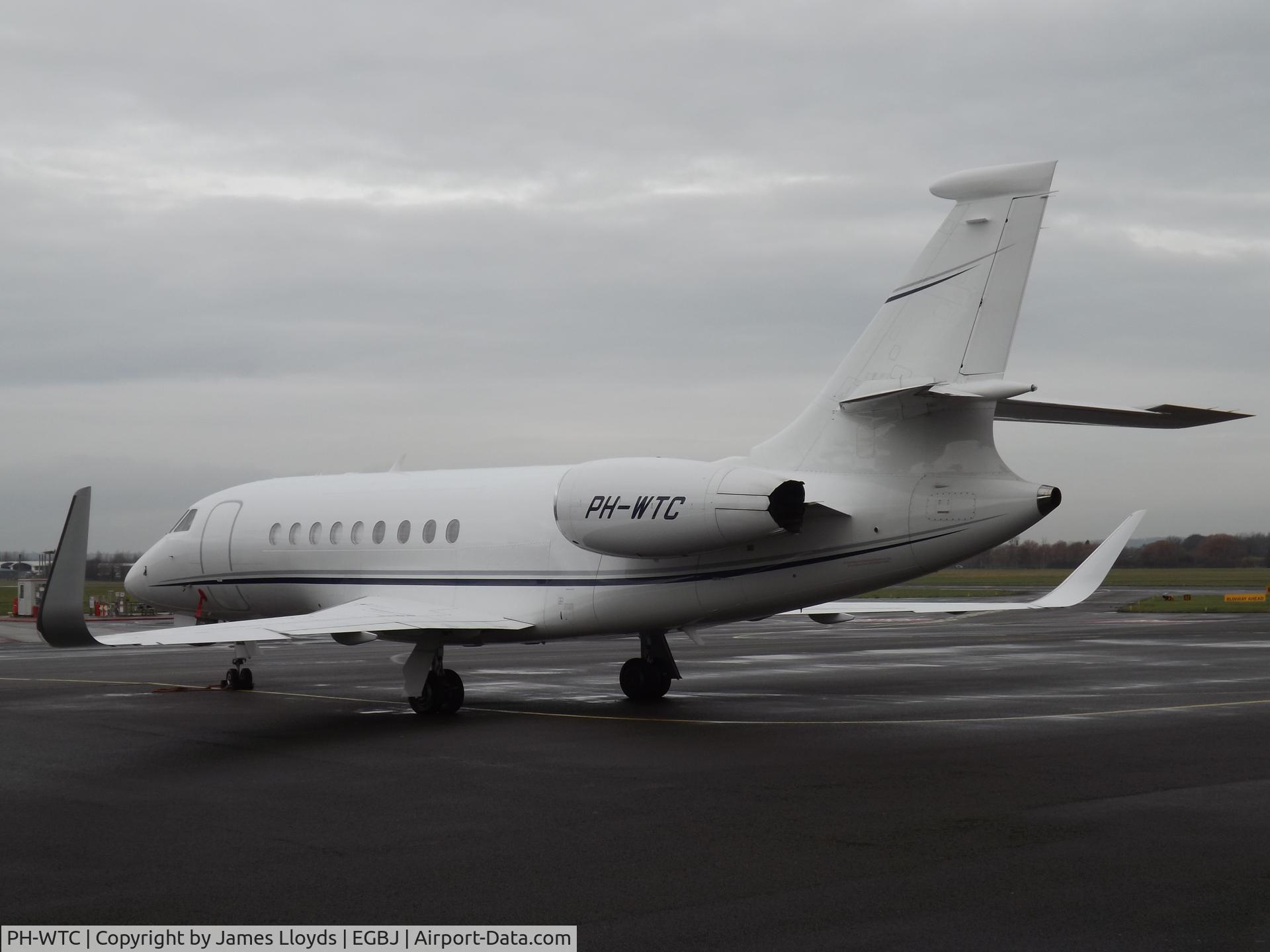 PH-WTC, Dassault Falcon 2000S C/N 707, At Gloucestershire Airport.