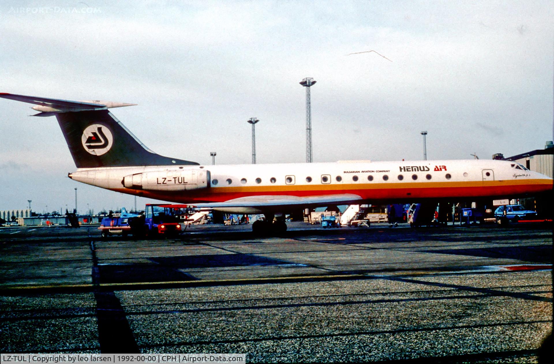 LZ-TUL, 1974 Tupolev Tu-134A C/N 02303, Copenhagen 1992
