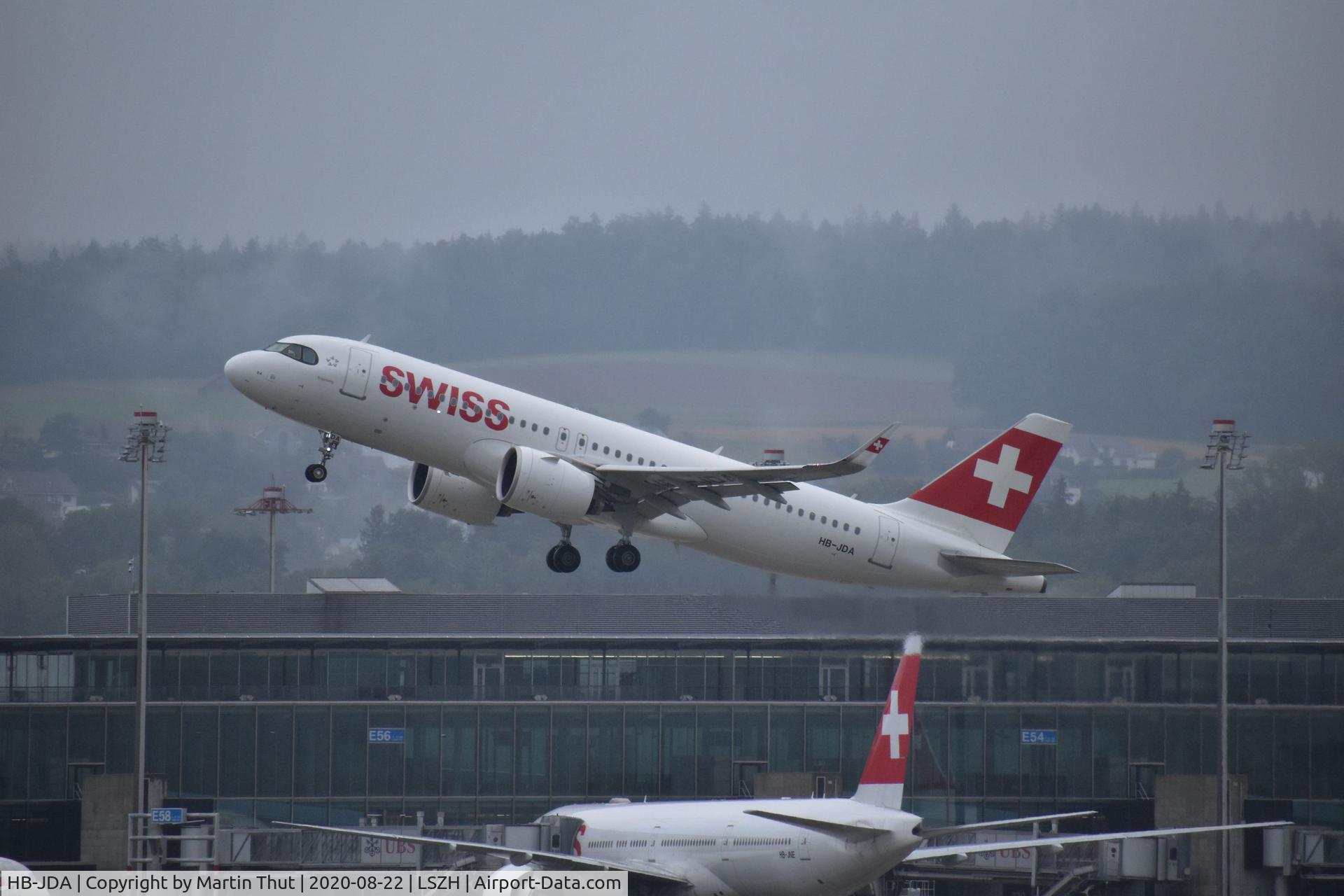 HB-JDA, 2020 Airbus A320-271N C/N 9246, Takeoff to Hamburg