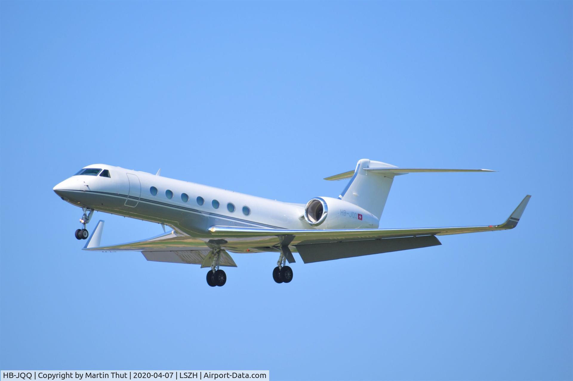 HB-JQQ, Gulfstream GLF5 C/N 5391, HB-JQQ landing from Hamburg