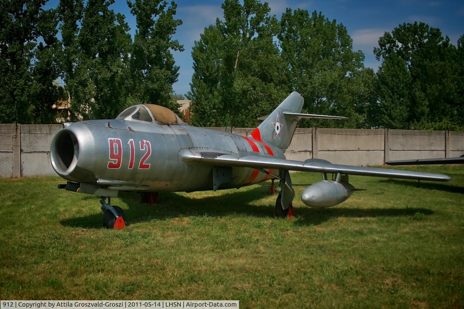 912, Mikoyan-Gurevich MiG-15bis C/N 31530912, LHSN - Szolnok-Szandaszölös Airplane Museum
