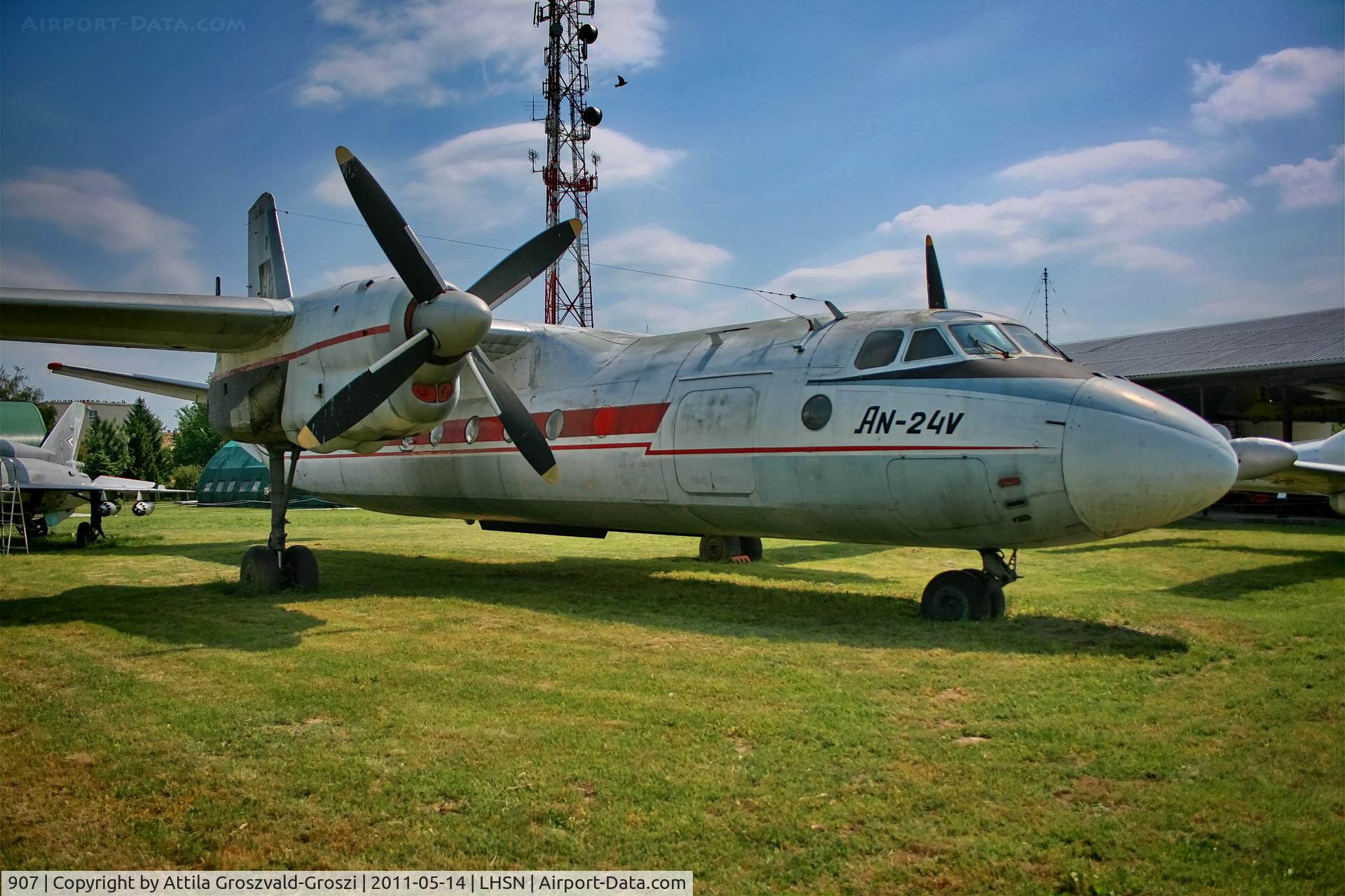 907, 1967 Antonov An-24V C/N 77303907, LHSN - Szolnok-Szandaszölös Airplane Museum