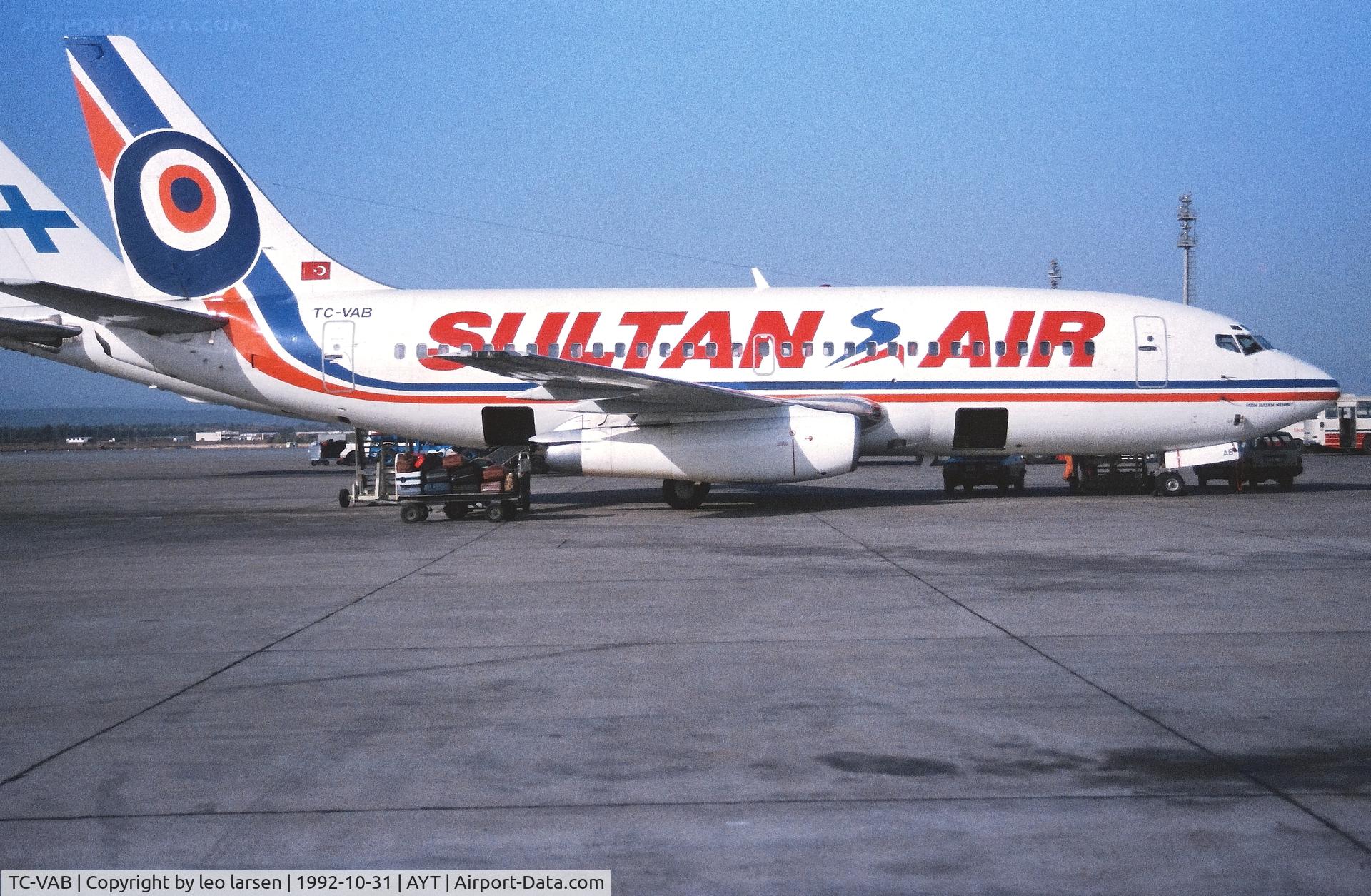 TC-VAB, 1970 Boeing 737-248 C/N 20221, Antalya 31.10.1992
