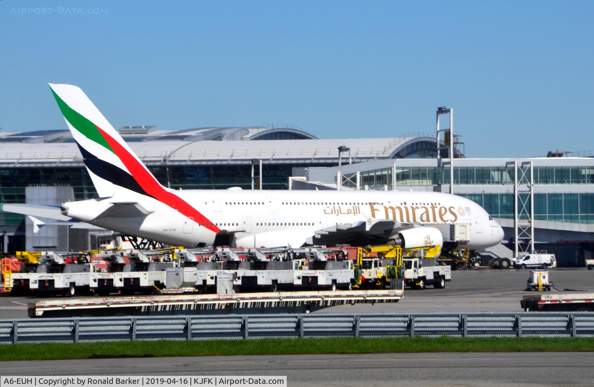 A6-EUH, 2016 Airbus A380-861 C/N 220, At the gate JFK