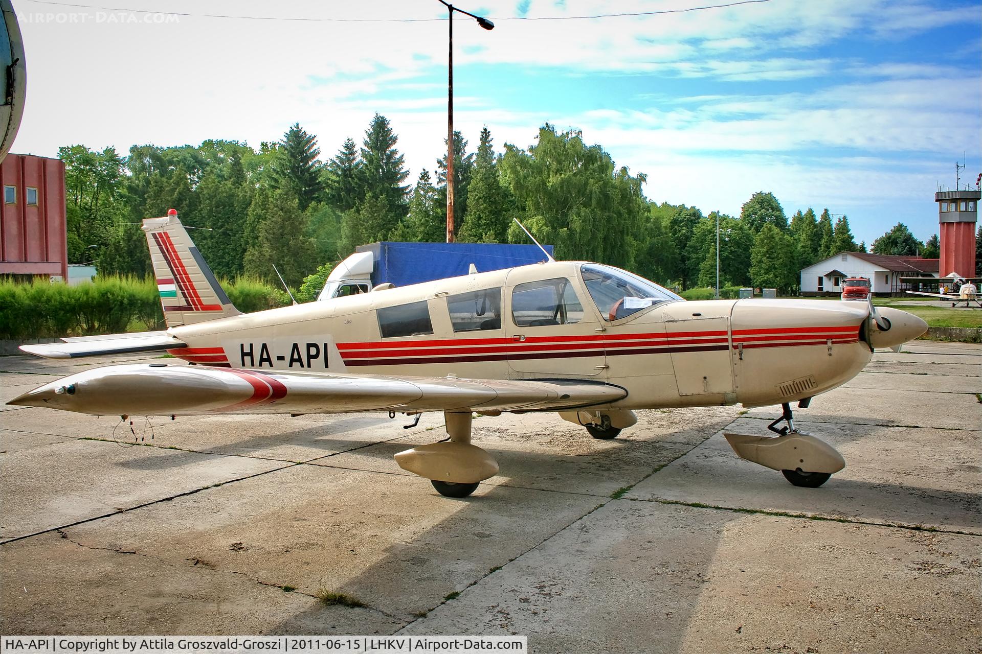 HA-API, 1966 Piper PA-32-300 Cherokee Six Cherokee Six C/N 32-40220, LHKV - Kaposújlak Airport, Hungary