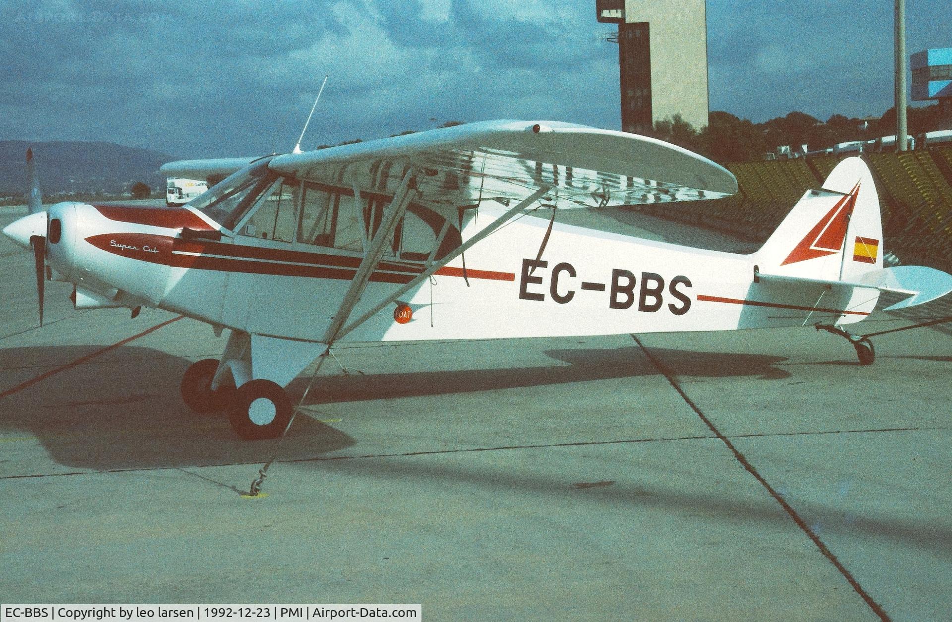EC-BBS, Piper PA-18-150 Super Cub Super Cub C/N 18-8264, Palma de Mallorca 23.12.1992