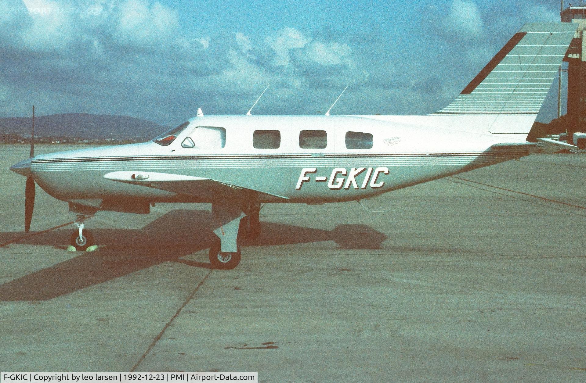F-GKIC, 1989 Piper PA-46-350P Malibu Mirage C/N 4622051, Palma de Mallorca 23.12.1992